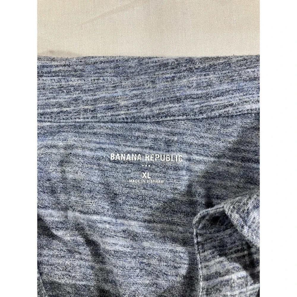 Banana Republic Mens XL Gray Polo Shirt Short Sleeve Casual Top‎